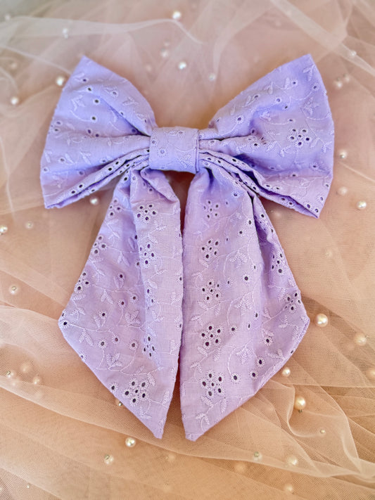 Lavender Lacelet