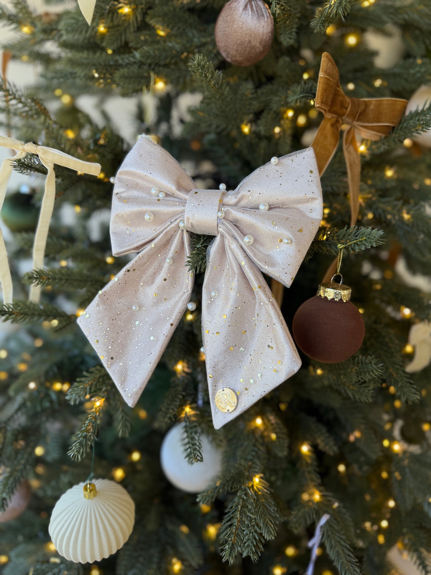 The Auld Lang Syne Bow